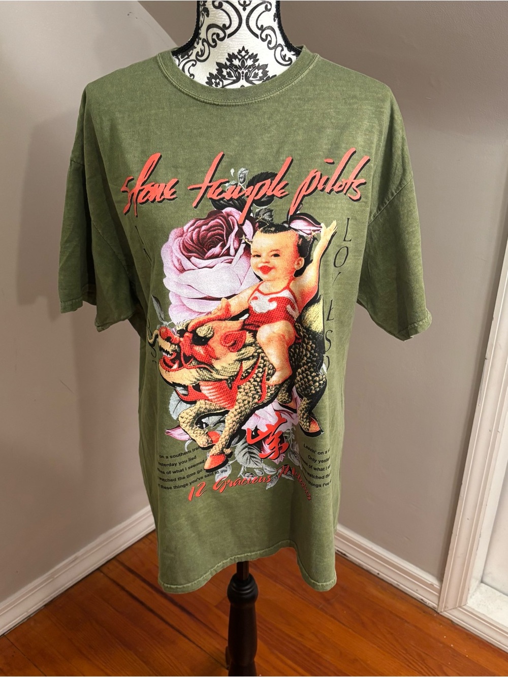 NWOT Stone Temple Pilots Purple Album t-shirt size XL Grunge Band tee hard rock